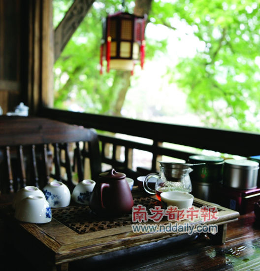 山中清涼，正適合避暑